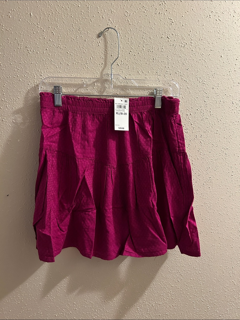 Girls' size XL  Dobby V-Seam Skirt, Macy's Exclusive cranberry Rose